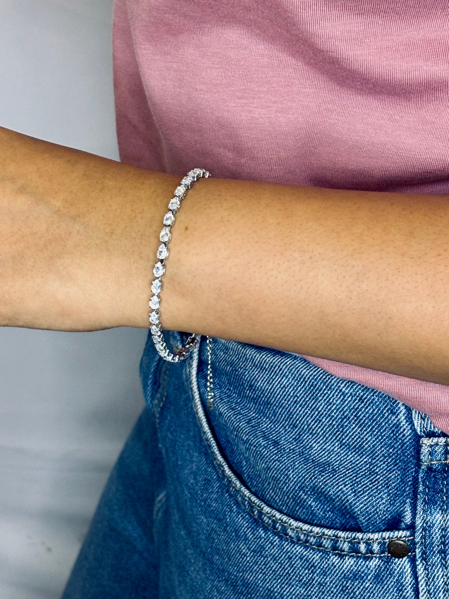 Elegant Crystal Bracelet