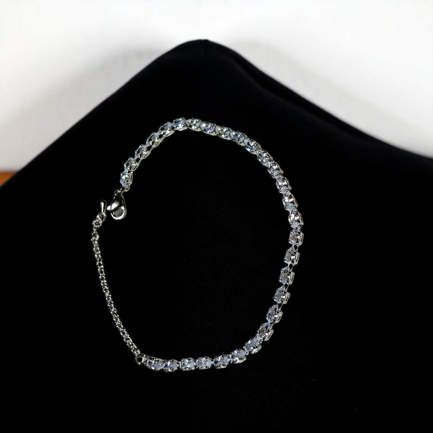 Elegant Crystal Bracelet