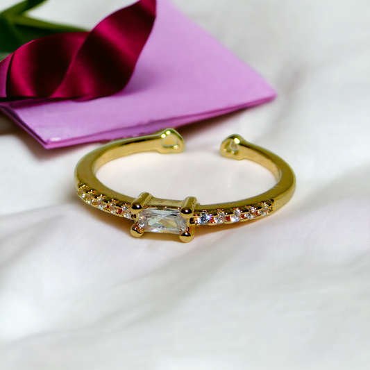 18k Gold Tone Ring